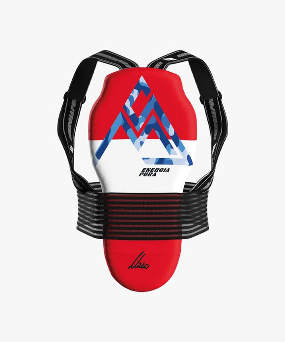 Long back protector Marco Schwarz